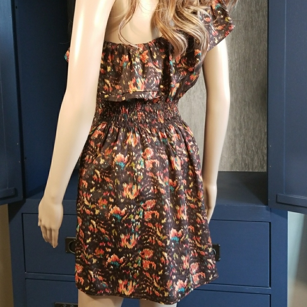 One shoulder dress - Picture 6 of 8